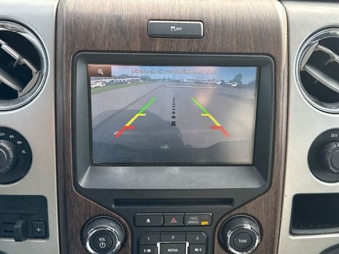 Used 2014 Ford F150 Lariat w/ Equipment Group 502A Luxury AWD/4WD image 30