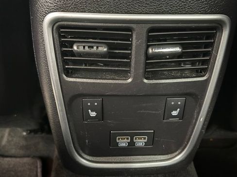 Used 2015 Dodge Charger SXT w/ AWD Plus Group image 9