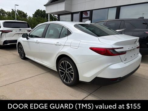 Certified 2025 Toyota Camry XLE AWD/4WD image 11