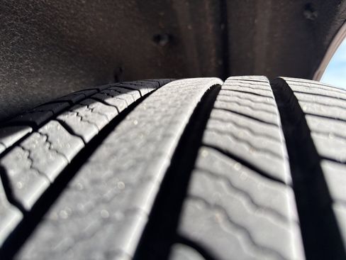 Used 2015 Toyota Sienna XLE image 10