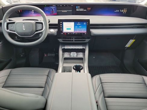 New 2026 Lincoln Nautilus Reserve w/ Jet Appearance Package image 11