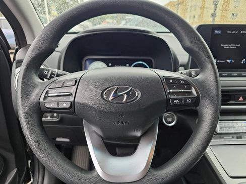 Used 2023 Hyundai Kona SE FWD image 24