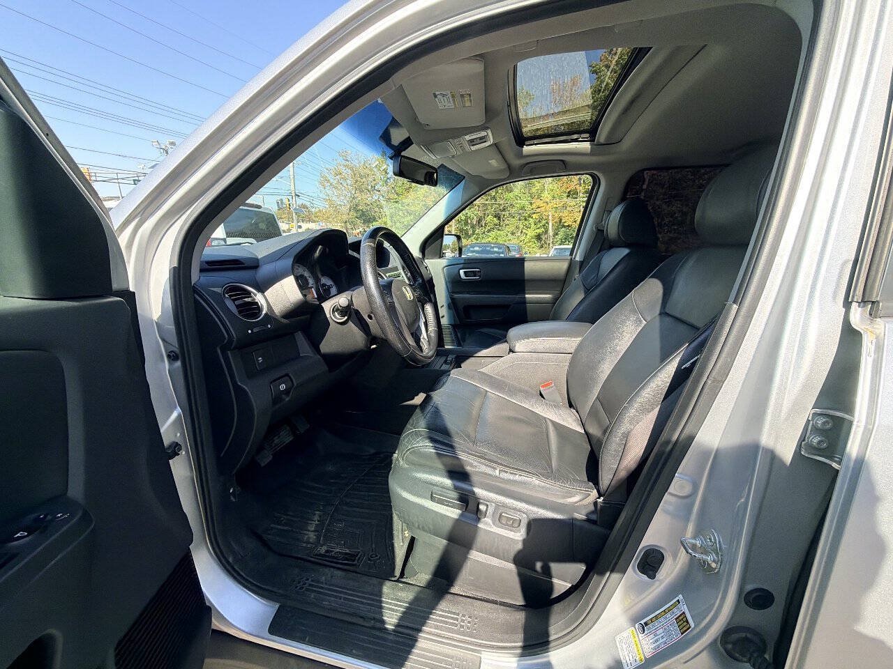Used 2010 Honda Pilot EX-L image 36