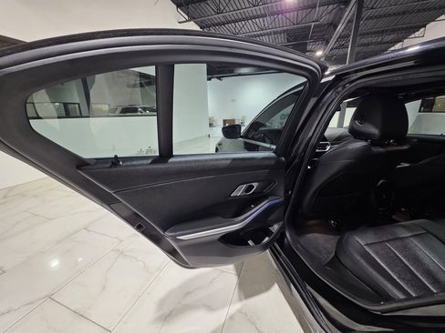 Used 2020 BMW 330i Sedan w/ Driving Assistance Package image 18