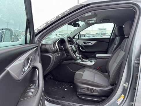 Used 2023 Chevrolet Blazer LT w/ Convenience Package image 11