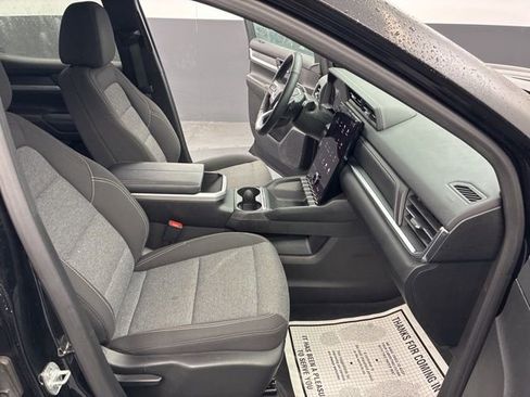 Used 2025 GMC Terrain Elevation image 17