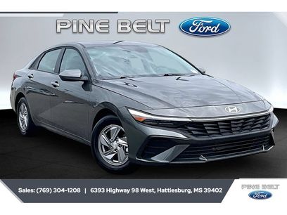 Used 2026 Hyundai Elantra SE