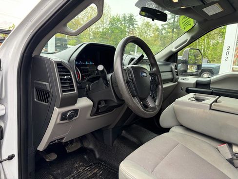Used 2019 Ford F250 XL w/ XL Value Package AWD/4WD image 23