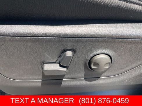 New 2026 RAM 1500 Big Horn AWD/4WD image 16