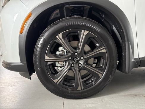 Certified 2026 INFINITI QX60 Autograph w/ Dark Cargo Package image 7