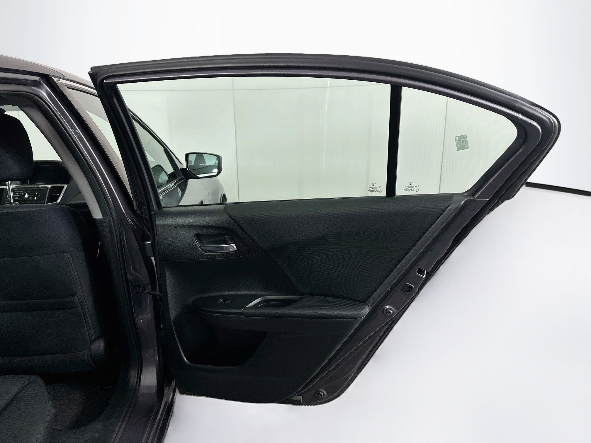 Used 2015 Honda Accord LX image 27
