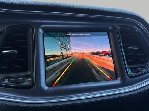 Used 2018 Dodge Challenger GT w/ Driver Convenience Group image 30