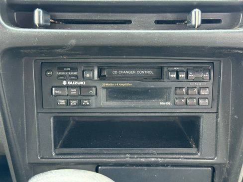 Used 1998 Suzuki Sidekick JLX image 28