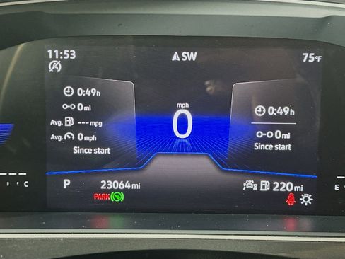 Used 2023 Volkswagen Tiguan SE FWD image 18