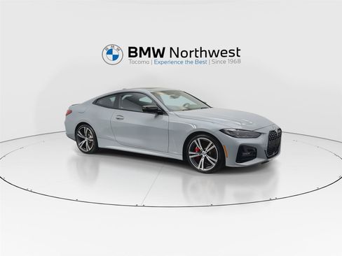 Used 2023 BMW 430i xDrive Coupe w/ M Sport Package AWD/4WD image 6