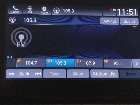 Used 2020 Honda Accord EX image 25