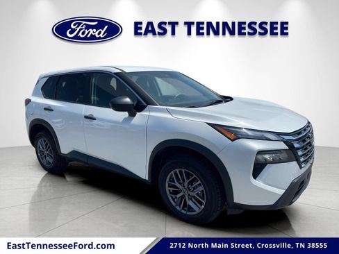 Used 2024 Nissan Rogue S AWD/4WD image 1