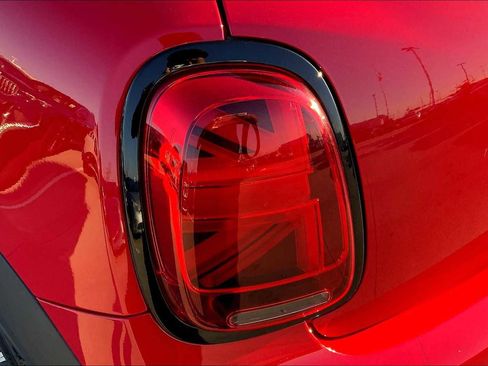 Used 2023 MINI Cooper S image 25