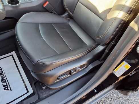 Used 2021 GMC Terrain SLT image 46