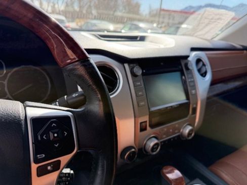 Used 2019 Toyota Tundra 1794 Edition image 32