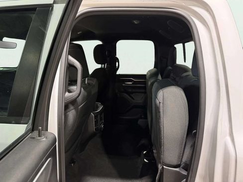 Used 2020 RAM 1500 Big Horn AWD/4WD image 24