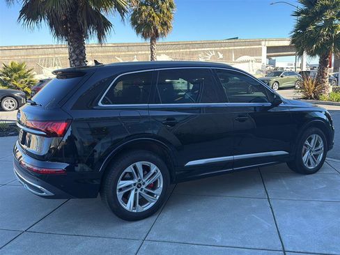 Used 2022 Audi Q7 Premium Plus w/ Premium Plus Package image 5