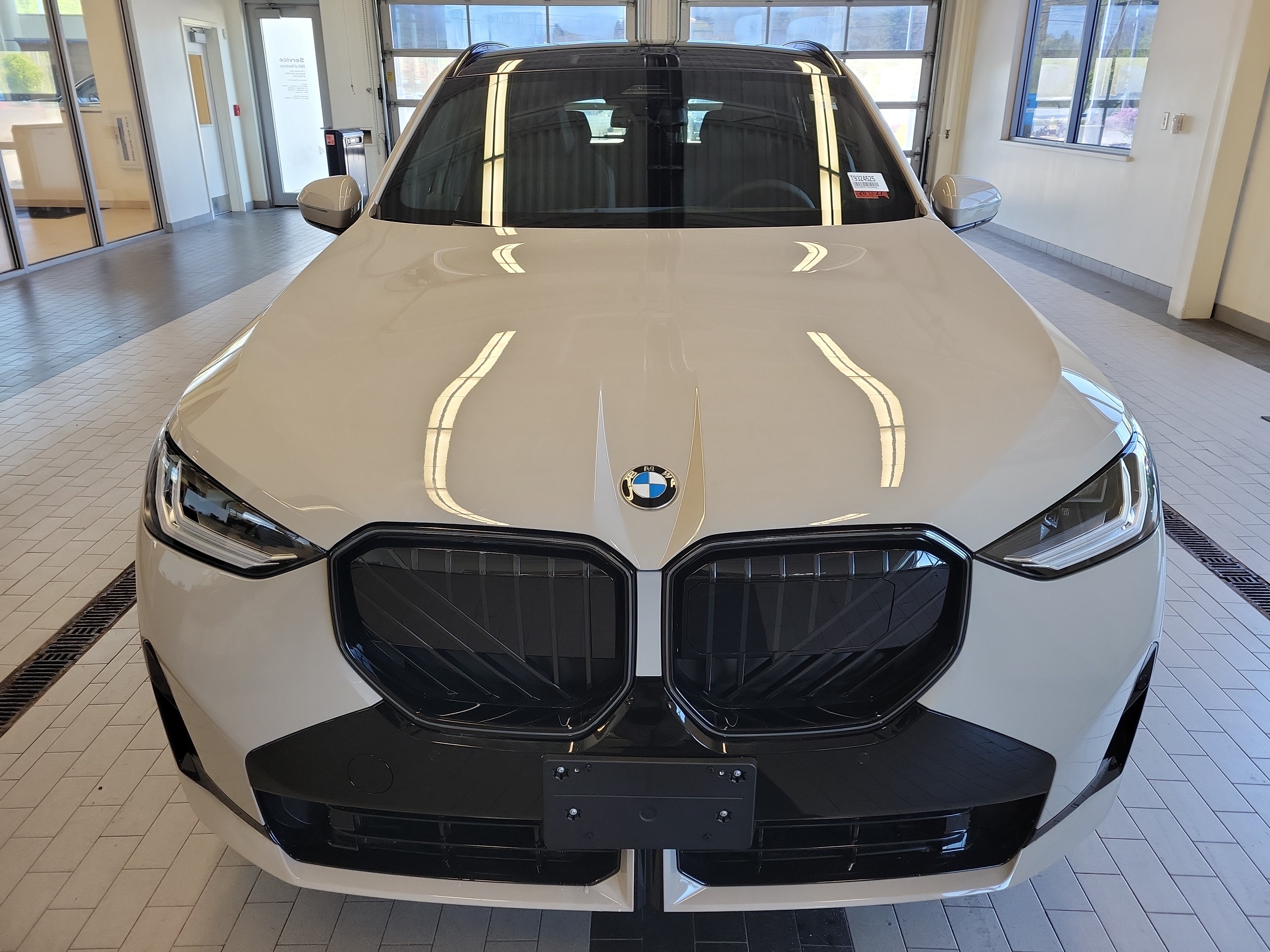 Used 2026 BMW X3 xDrive30i w/ M Sport Package AWD/4WD image 2