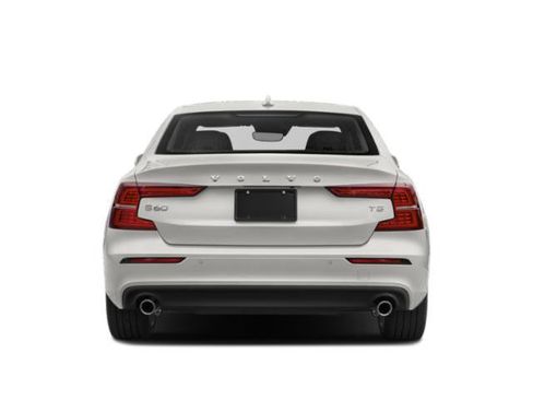 Used 2020 Volvo S60 T5 Momentum FWD image 5