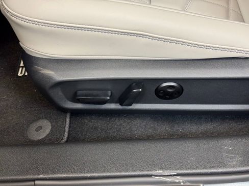 New 2026 Nissan Sentra SL w/ Floor Mat Package FWD image 10