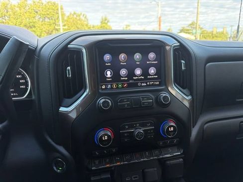 Used 2020 Chevrolet Silverado 2500 High Country w/ Z71 Off-Road Package AWD/4WD image 14