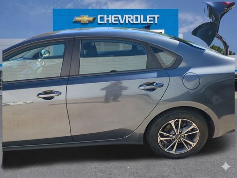Used 2024 Kia Forte LXS FWD image 27