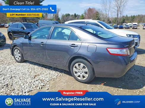 Used 2011 Toyota Camry Hybrid image 3