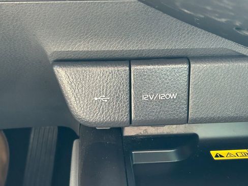 Used 2023 Toyota Camry SE w/ Audio Upgrade Package image 28