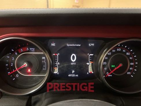 Used 2022 Jeep Gladiator Rubicon w/ Trailer Tow Package image 35