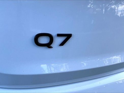 Used 2026 Audi Q7 3.0T Premium Plus w/ Premium Plus Package image 24
