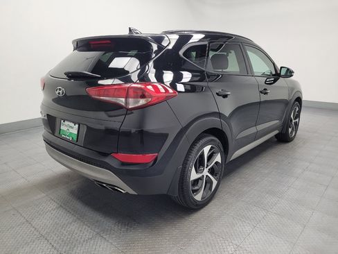 Used 2018 Hyundai Tucson Value FWD image 9
