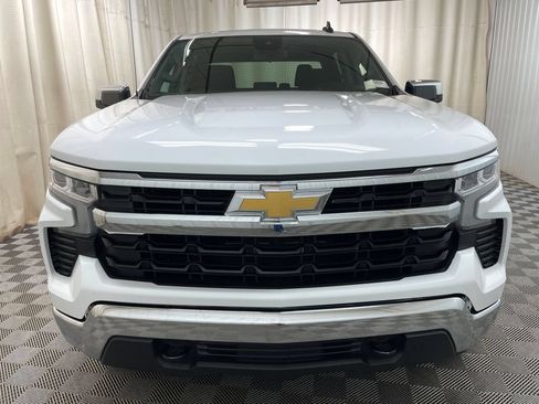 Certified 2022 Chevrolet Silverado 1500 LT AWD/4WD image 12