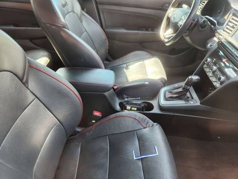 Used 2020 Hyundai Elantra Sport w/ Premium Package 02 FWD image 11