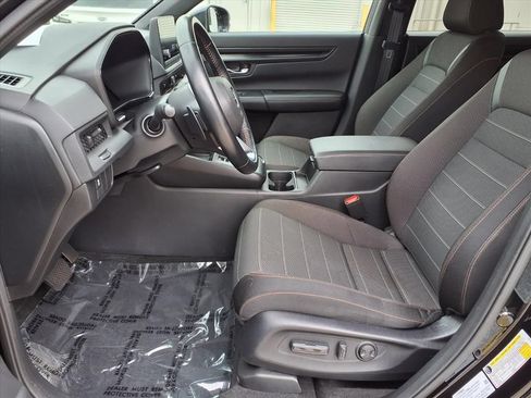 Used 2025 Honda CR-V Sport image 18
