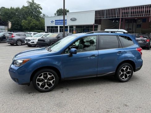 Used 2015 Subaru Forester 2.0XT Premium AWD/4WD image 4