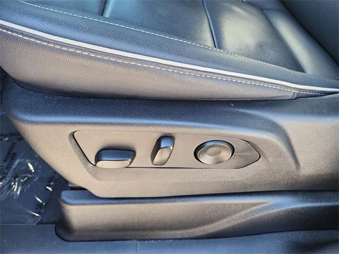 Certified 2023 GMC Yukon XL SLT image 20