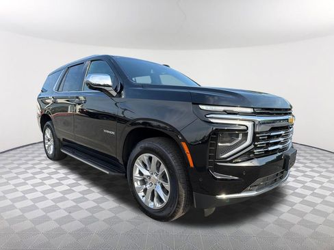 Used 2025 Chevrolet Tahoe Premier RWD image 3