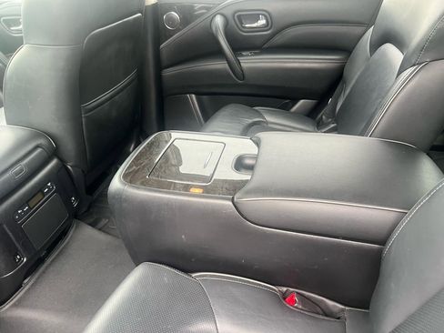 Used 2022 INFINITI QX80 Luxe image 31