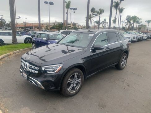 Used 2020 Mercedes-Benz GLC 300 image 1
