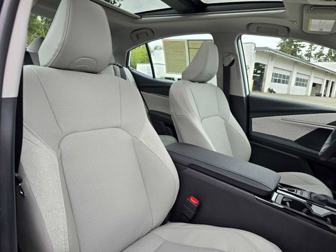 Used 2026 Toyota Camry XLE AWD/4WD image 11