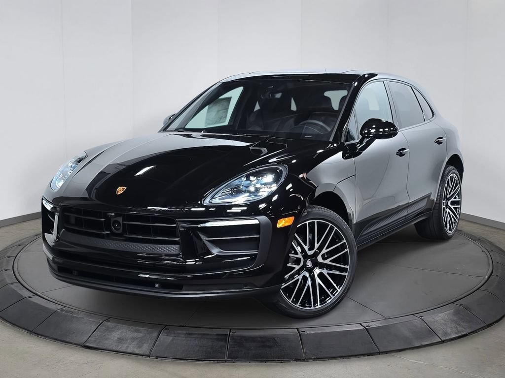 Certified 2026 Porsche Macan AWD/4WD image 1