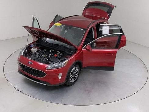 Certified 2021 Ford Escape SEL FWD image 42