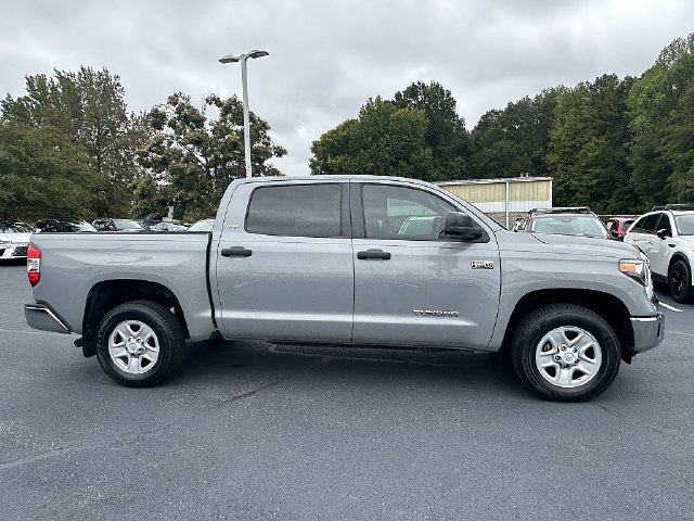 Used 2020 Toyota Tundra SR5 w/ SR5 Leather Package AWD/4WD image 8
