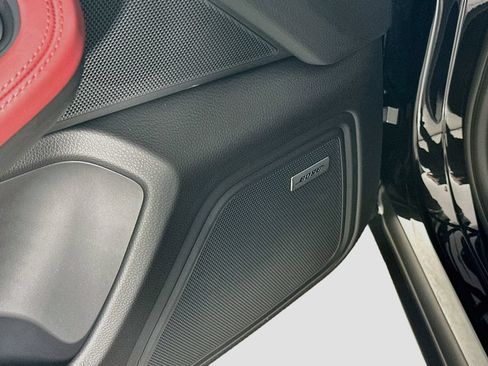 Certified 2026 Porsche Macan AWD/4WD image 20