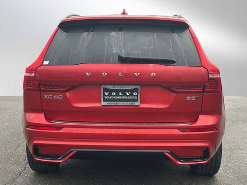 Certified 2023 Volvo XC60 B5 Plus w/ Climate Package image 4